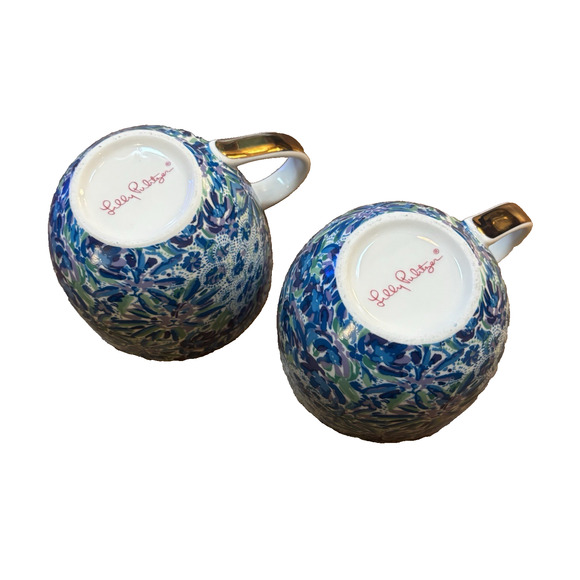 Lilly Pulitzer Set of 2 Ceramic 12 oz Coffee Tea Cups Blue Floral Lion Gold Trim - Picture 3 of 9
